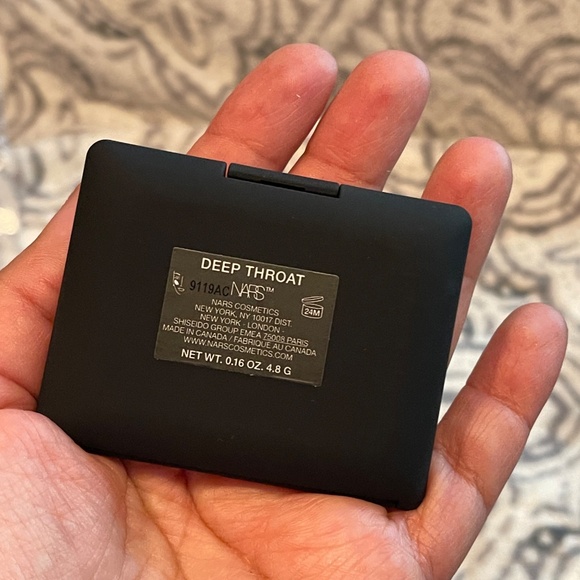 NARS deep throat blush - Picture 3 of 4
